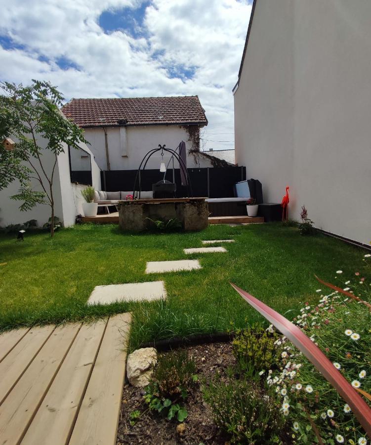 O'Date Gite &Spa Nantes Exteriör bild